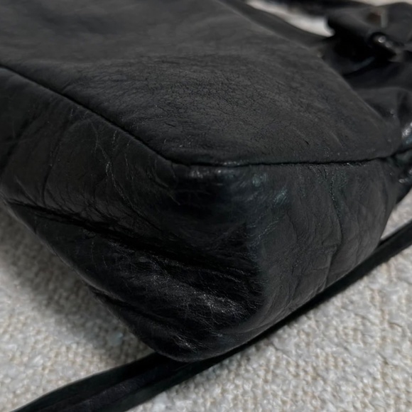 Authentic Balenciaga Women's First City Bag Mini In Black - Picture 12 of 16